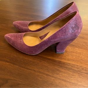 John Fluevog purple pumps size 10